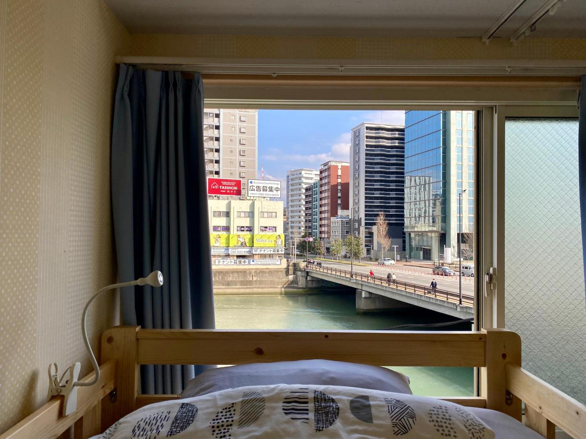 Fukuoka Tabiji Hostel & Guesthouse Buitenkant foto